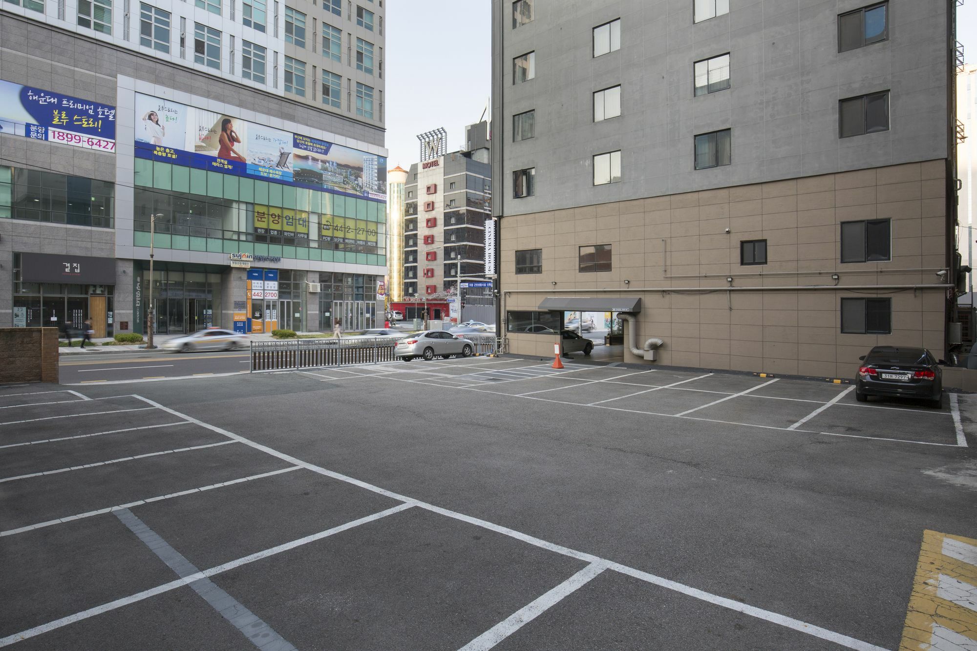 Cinema House Hotel In Busan Exterior foto